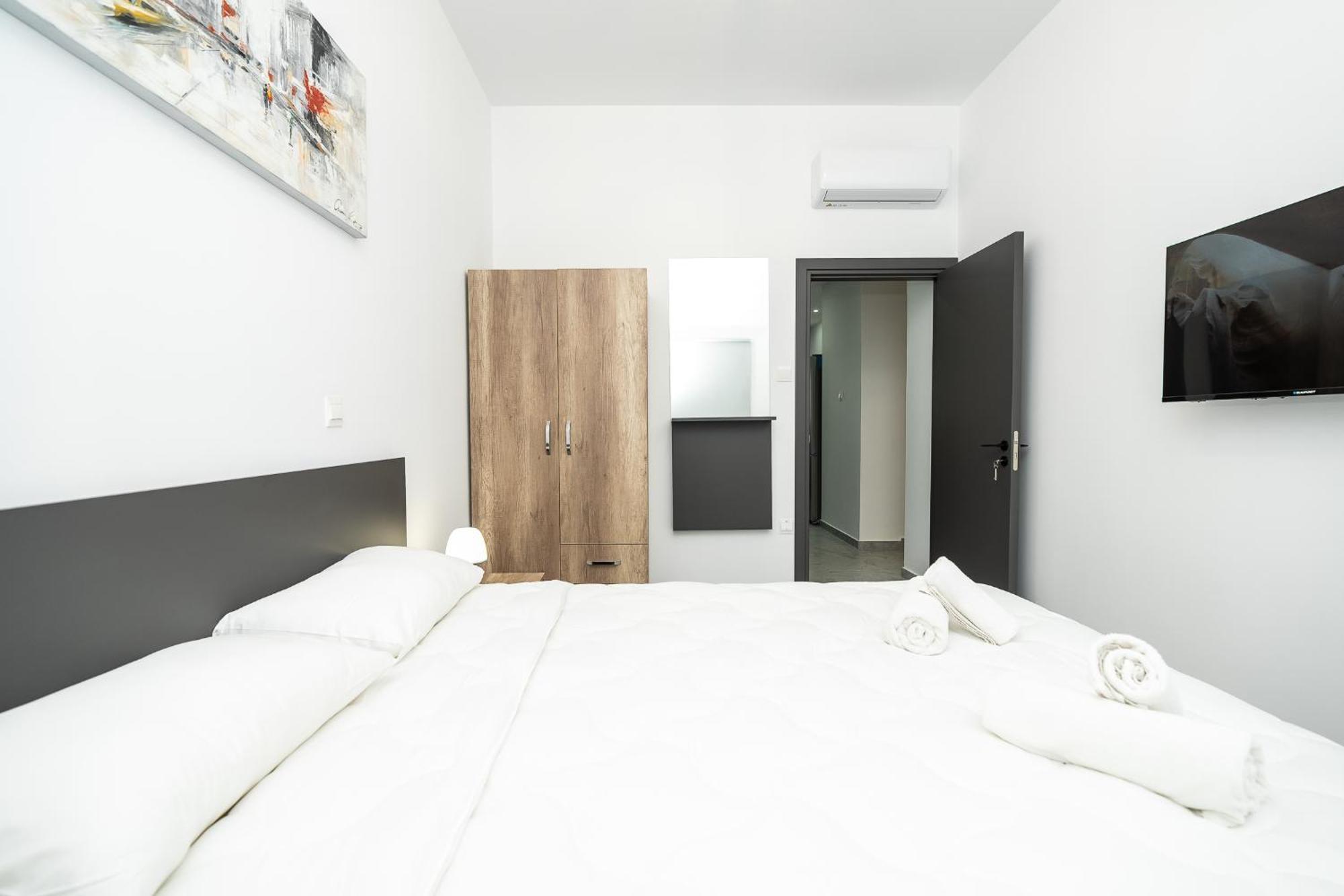 Spiros Luxury Apartments Айя Напа Екстериор снимка