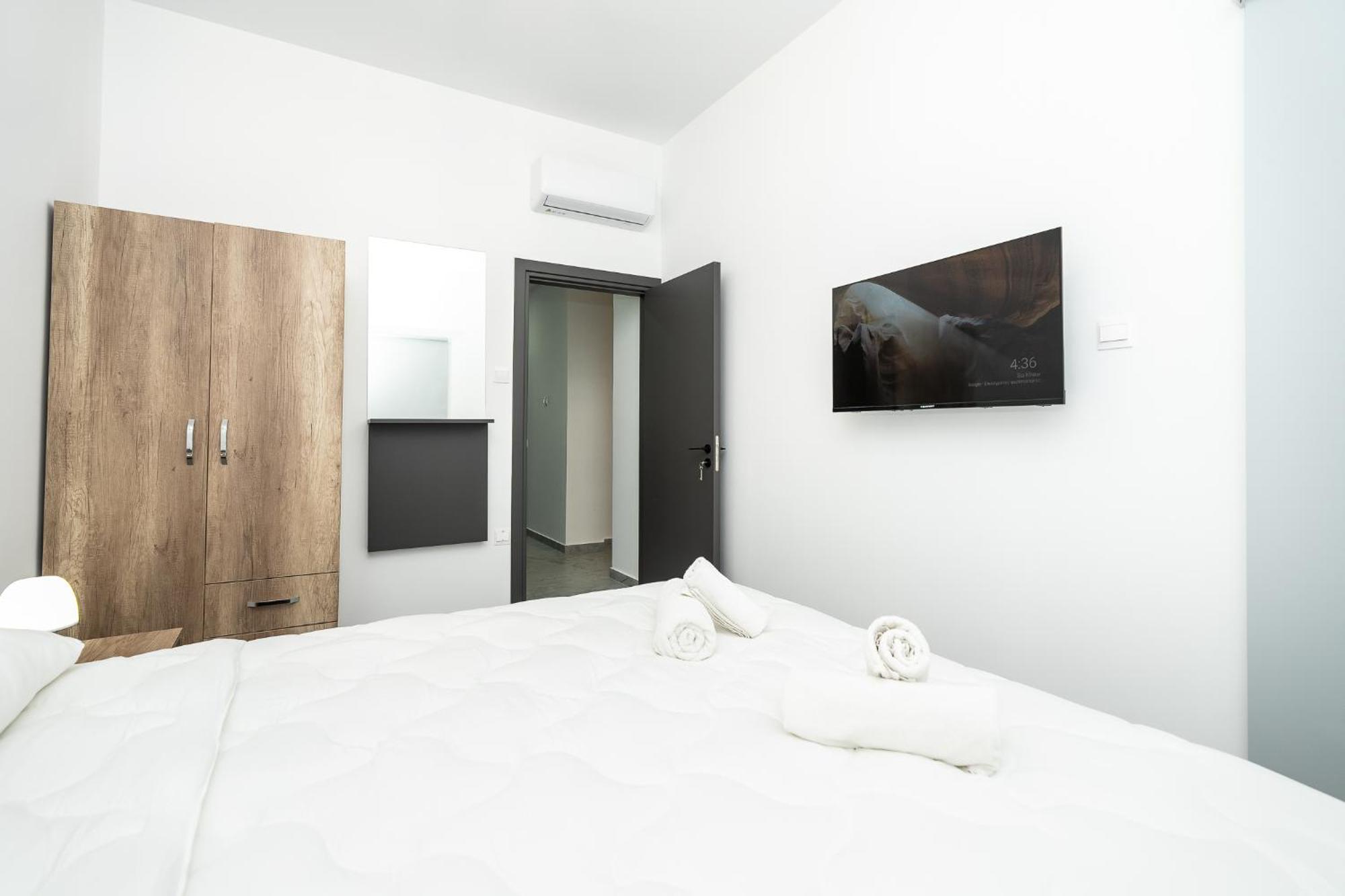 Spiros Luxury Apartments Айя Напа Екстериор снимка
