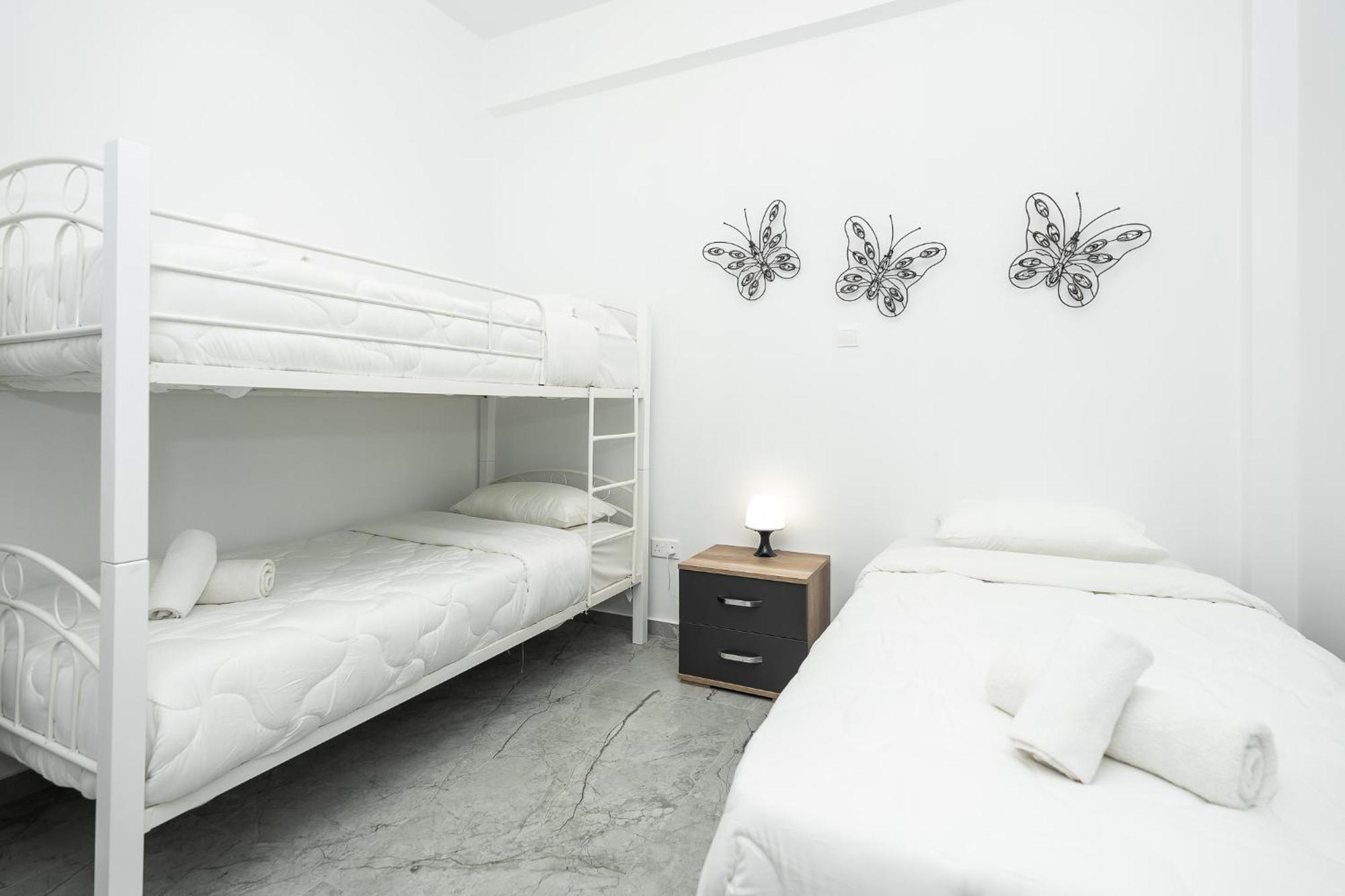Spiros Luxury Apartments Айя Напа Екстериор снимка